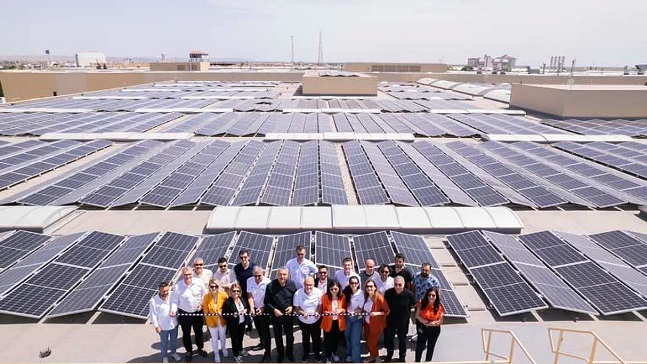 Mercedes-Benz Türk, Aksaray'da Güneş Enerjisi Santralini Devreye Alarak Sürdürülebilir Üretime Destek Veriyor