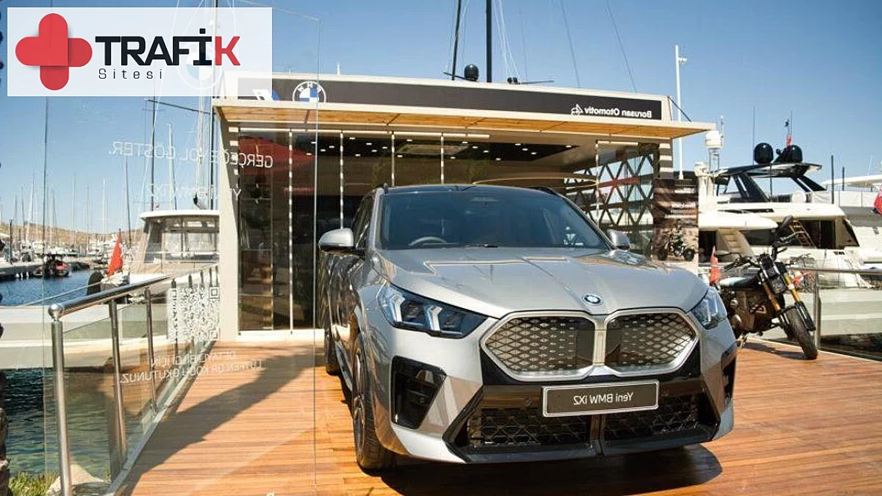 Yepyeni BMW iX2 Akdeniz'in Sıcak Yollarında Test Ediliyor