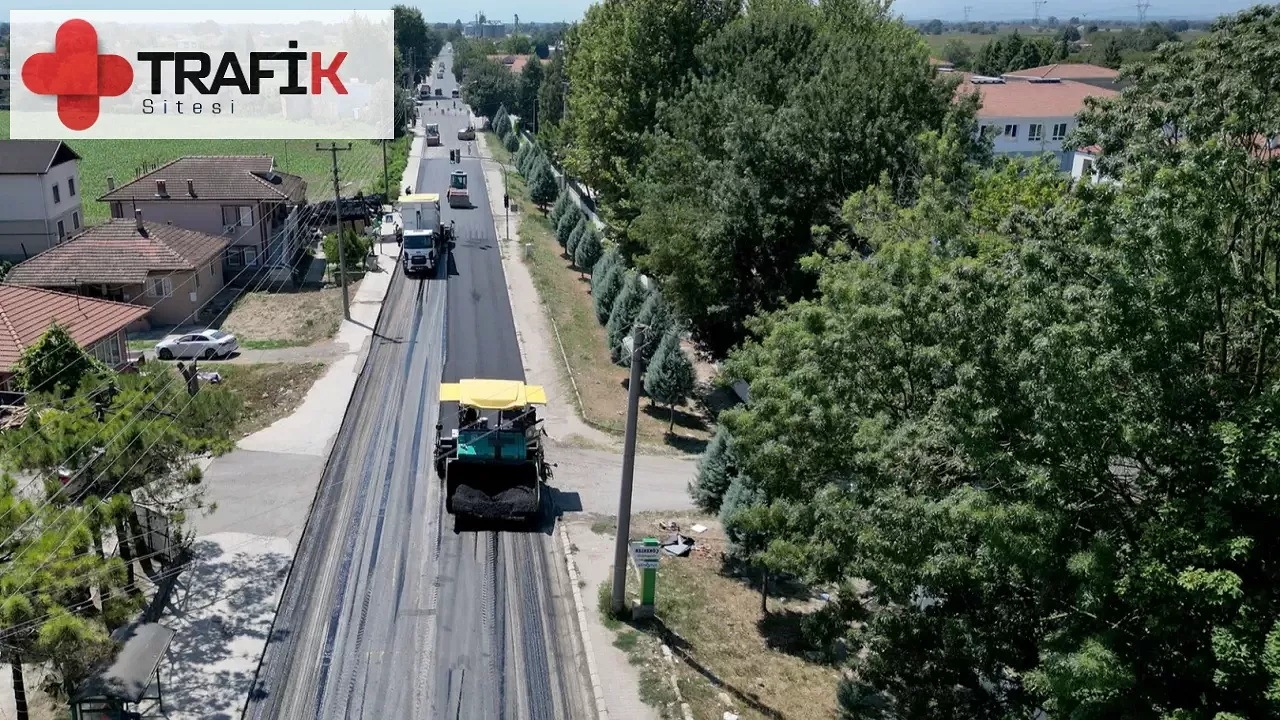 Sakarya'da Eski Ankara Yolu'nun Yenilenme Çalışmaları Başladı