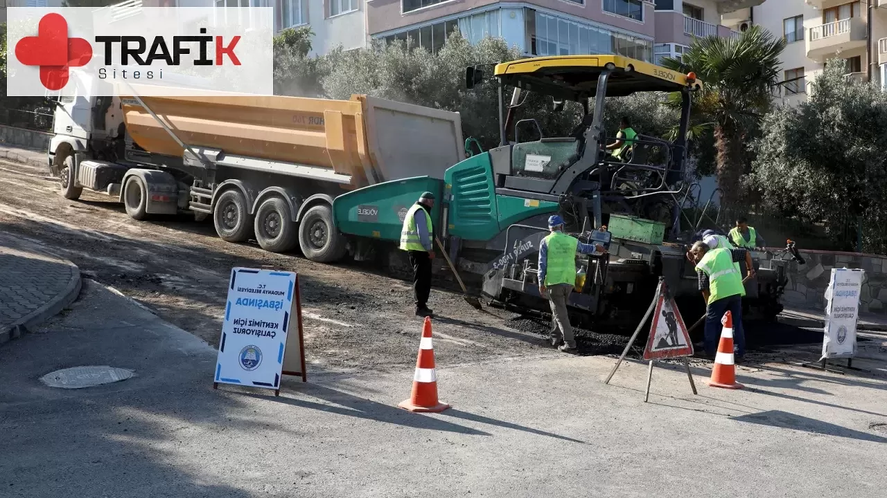 'Bursa Mudanya'da Yollara Yerel Bakım Çalışmaları Başladı'