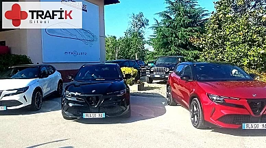 Alfa Romeo'nun Yeni Elektrikli Junior Modeli Türkiye'ye Geliyor: İtalya'da Yapılan Test Sürüşleri Sonuçları Açıklandı