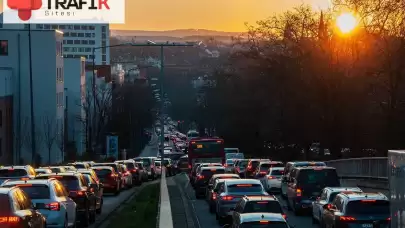 Trafikte İlk Geçiş Hakkı ve Geçiş Üstünlüğü Kimlerdedir?