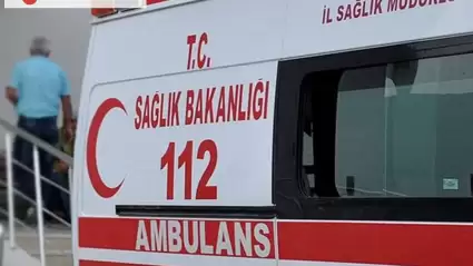 Şanlıurfa'da Otomobil Kanala Uçtu: 1 Kişi Hayatını Kaybetti, 2 Kişi Yaralandı