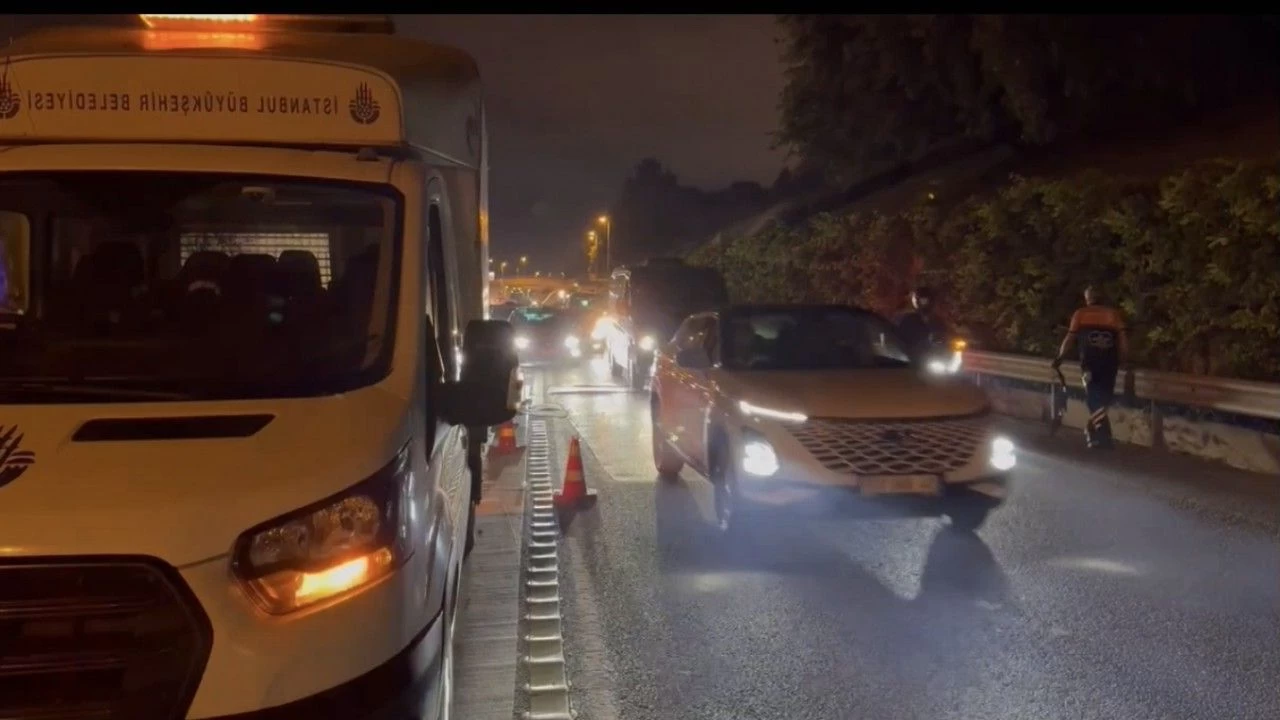 Üsküdar'da Meydana Gelen Zincirleme Kaza Sonucunda 3 Kişi Yaralandı