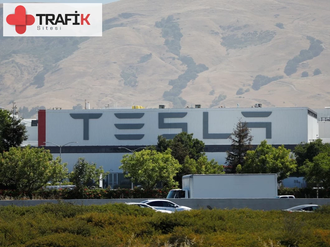 Tesla'nın 2024'te Üretim ve Teslimatında Düşüş: Son Veriler Açıklandı